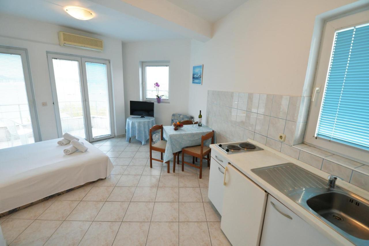 Apartman Mana, Murter Dış mekan fotoğraf