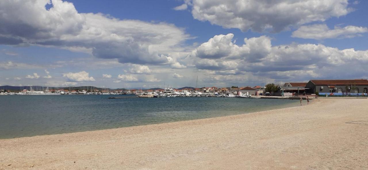 Apartman Mana, Murter Dış mekan fotoğraf